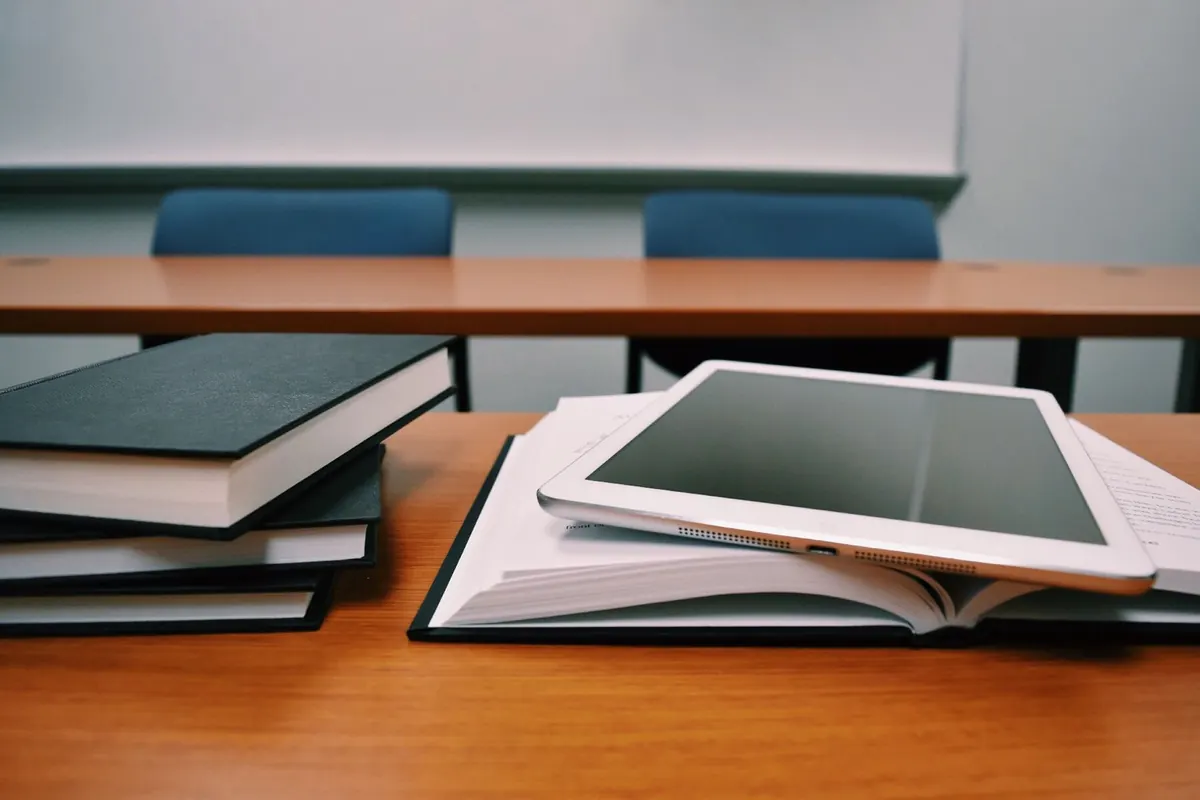 Kindle Unlimited vs Prime Reading vs Free Classics: Which Is Best for You?